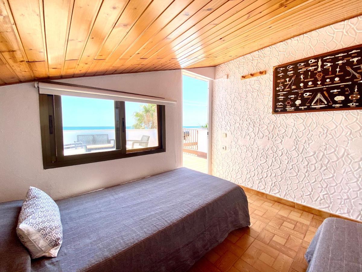 Casa Comoda Delante De La Playa Con Vista Al Mar Cambrils Exterior photo